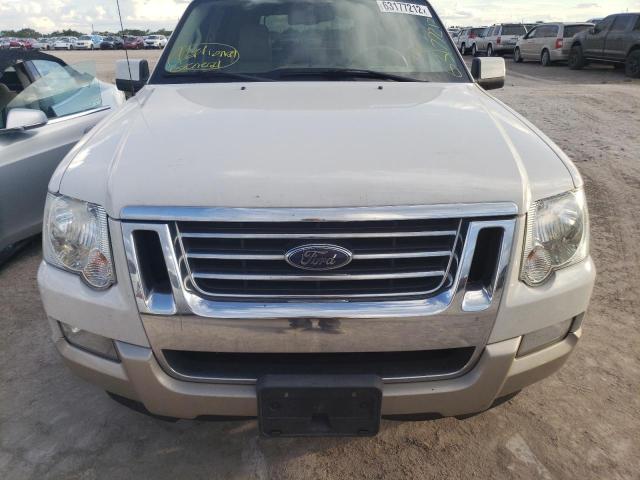 Photo 9 from auction – 2010 FORD EXPLORER E with VIN 1FMEU6EE1AUA03741