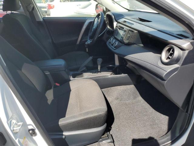 Photo 5 from auction – 2018 TOYOTA RAV4 LE with VIN JTMZFREV2JJ180754