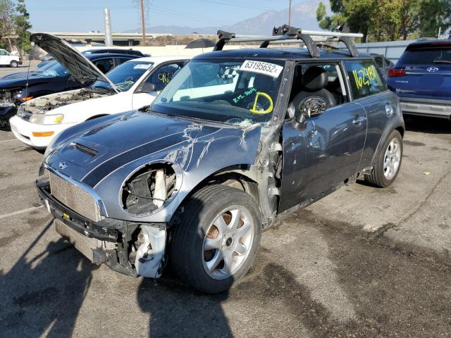 Photo 2 from auction – 2010 MINI COOPER S with VIN WMWMF7C5XATZ71469
