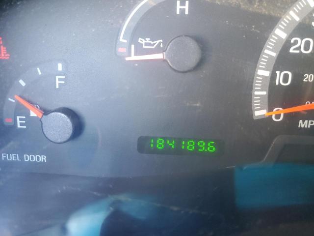 Photo 8 from auction – 2000 FORD F-150 with VIN 1FTZF1728YNA09241