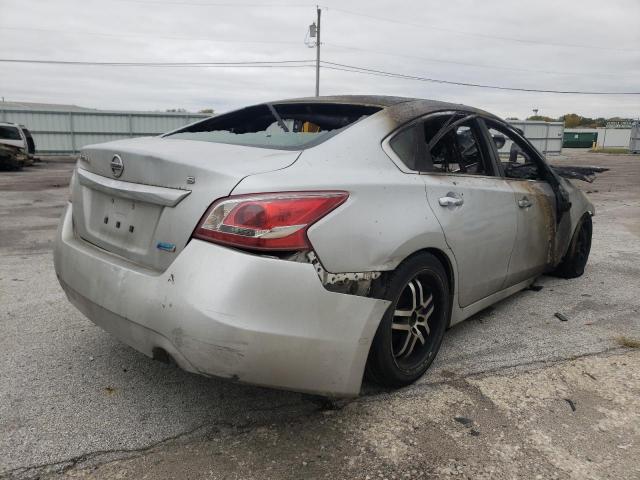 Photo 4 from auction – 2013 NISSAN ALTIMA 2.5 with VIN 1N4AL3AP9DN490316