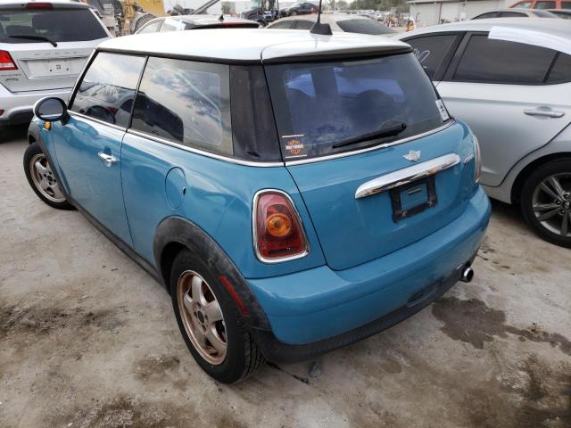 Photo 3 from auction – 2007 MINI COOPER with VIN WMWMF335X7TT55546
