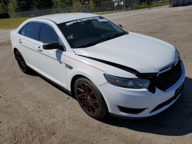 FORD TAURUS SE 2016 with VIN 1FAHP2D87GG102882 - Photo from auction