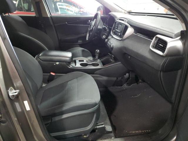 Photo 5 from auction – 2017 KIA SORENTO LX with VIN 5XYPGDA53HG191835