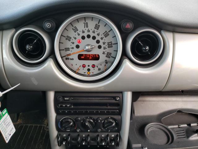 Photo 9 from auction – 2003 MINI COOPER with VIN WMWRC33403TE18365