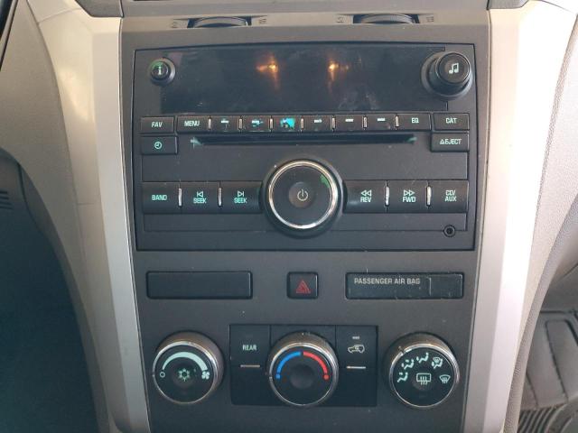 Photo 9 from auction – 2010 CHEVROLET TRAVERSE L with VIN 1GNLREED1AS120463