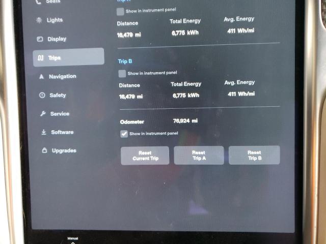 Photo 8 from auction – 2017 TESLA MODEL X with VIN 5YJXCBE28HF050122