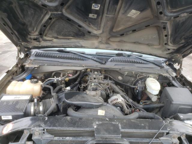 Photo 7 from auction – 2003 CHEVROLET SILVERADO with VIN 1GCEC14V23E356997