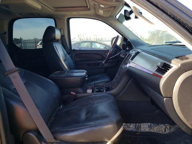 Photo 5 from auction – 2011 CADILLAC ESCALADE P with VIN 1GYS3CEF0BR127001