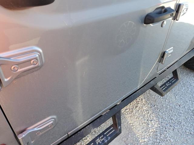 Photo 9 from auction – 2020 JEEP GLADIATOR with VIN 1C6JJTBG3LL101475