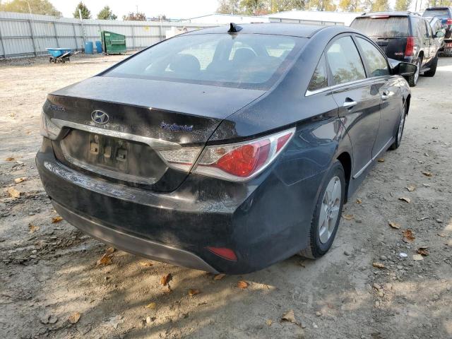 Photo 4 from auction – 2012 HYUNDAI SONATA HYB with VIN KMHEC4A47CA046389