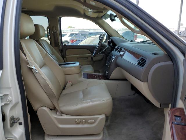 Photo 5 from auction – 2011 CHEVROLET SUBURBAN C with VIN 1GNSCKE00BR229627
