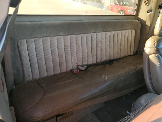 Photo 6 from auction – 1993 CHEVROLET GMT 400 with VIN 2GCEC19K6P1220362