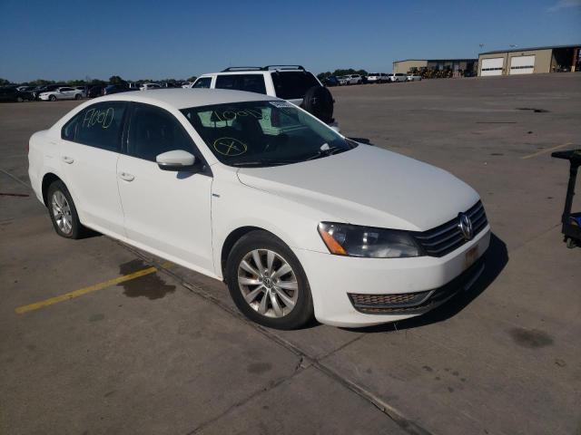 Photo 1 from auction – 2015 VOLKSWAGEN PASSAT S with VIN 1VWAT7A31FC081141