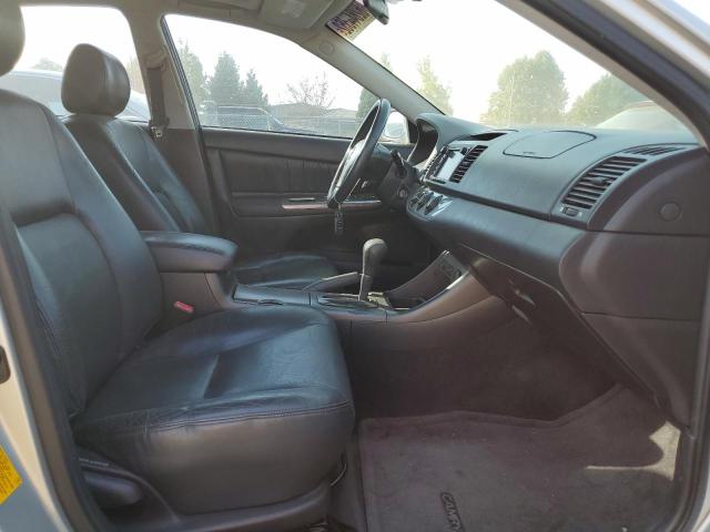Photo 5 from auction – 2002 TOYOTA CAMRY LE with VIN JTDBF30K120027043