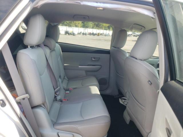 Photo 6 from auction – 2013 TOYOTA PRIUS V with VIN JTDZN3EU8D3224675