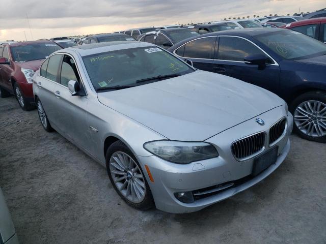 BMW 535 XI 2013 with VIN WBAFU7C58DDU67709 - Photo from auction
