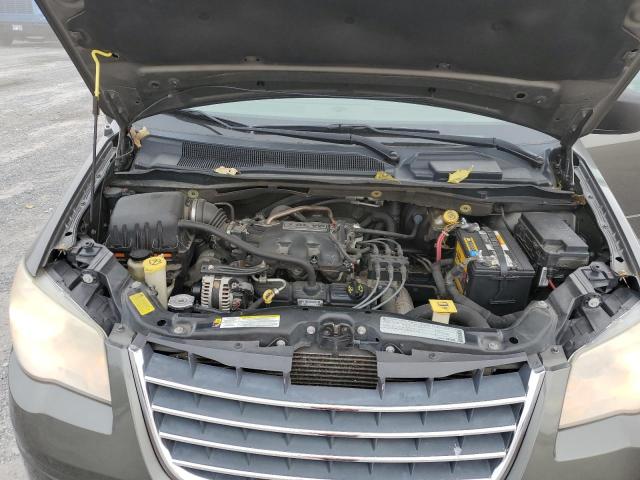 Photo 7 from auction – 2010 CHRYSLER TOWN & COU with VIN 2A4RR2D10AR386223