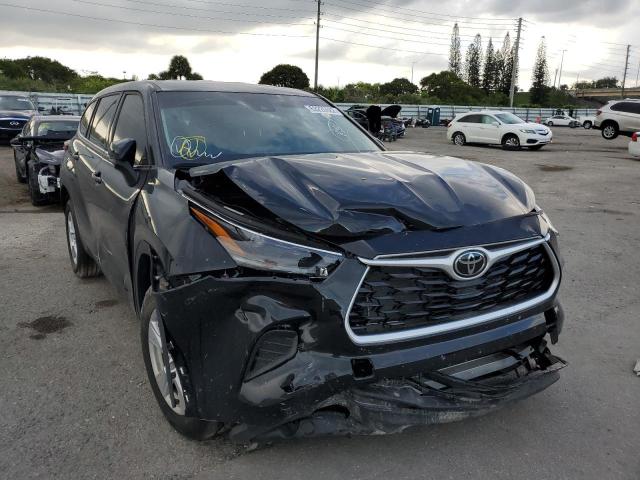 TOYOTA HIGHLANDER 2021 with VIN 5TDCZRAHXMS537845 - Photo from auction