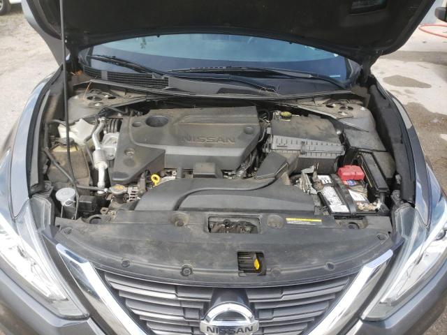 Photo 7 from auction – 2017 NISSAN ALTIMA 2.5 with VIN 1N4AL3AP0HC130305