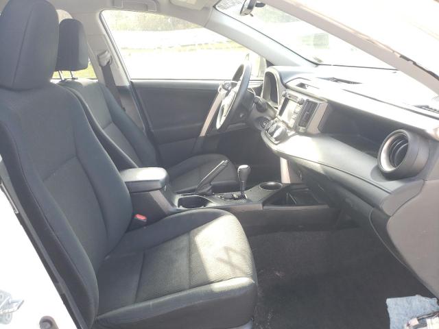 Photo 5 from auction – 2014 TOYOTA RAV4 LE with VIN JTMBFREV4ED062307