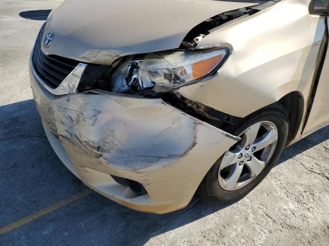 Photo 9 from auction – 2014 TOYOTA SIENNA LE with VIN 5TDKK3DC7ES503554