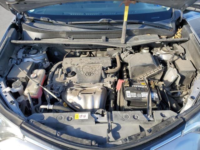 Photo 7 from auction – 2018 TOYOTA RAV4 LE with VIN JTMZFREV3JJ173537