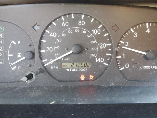Photo 8 from auction – 2001 TOYOTA CAMRY LE with VIN 4T1BF22K21U963523