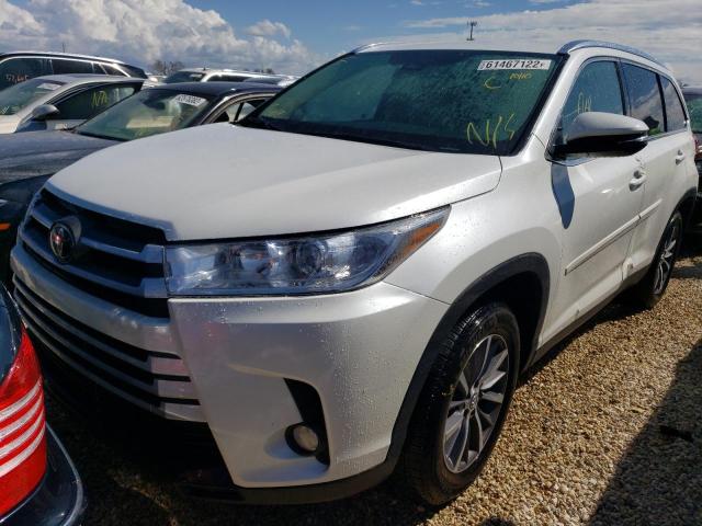 Photo 2 from auction – 2019 TOYOTA HIGHLANDER with VIN 5TDKZRFH2KS301966