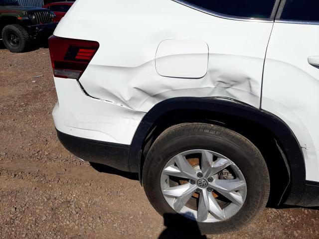 Photo 9 from auction – 2018 VOLKSWAGEN ATLAS S with VIN 1V2AP2CA4JC596549