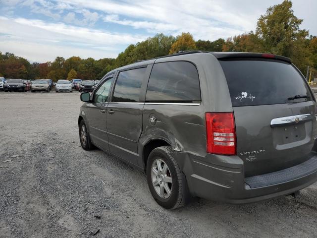 Photo 9 from auction – 2010 CHRYSLER TOWN & COU with VIN 2A4RR2D10AR386223