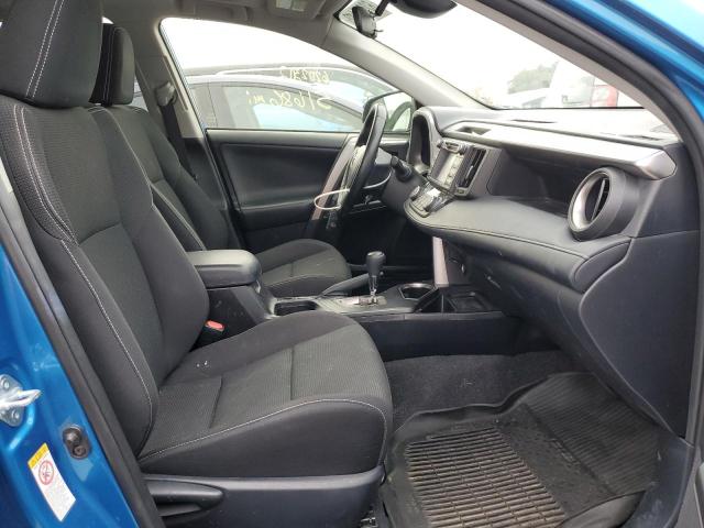 Photo 5 from auction – 2017 TOYOTA RAV4 XLE with VIN JTMRFREV7HJ715250