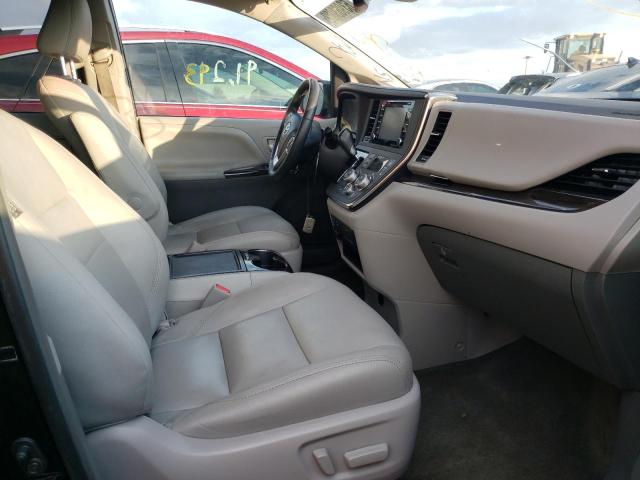 Photo 5 from auction – 2018 TOYOTA SIENNA XLE with VIN 5TDYZ3DC0JS939243