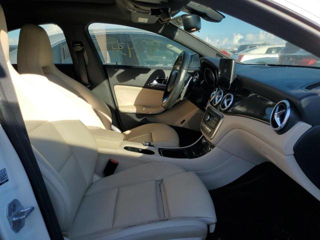 Photo 5 from auction – 2018 MERCEDES-BENZ CLA 250 with VIN WDDSJ4EBXJN528811