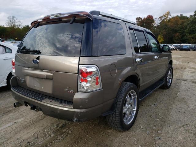 Photo 4 from auction – 2005 FORD EXPLORER X with VIN 1FMZU73K95UA99088