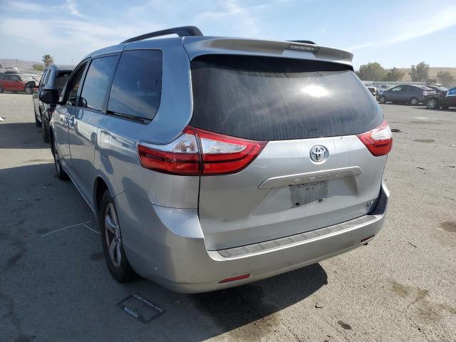 Photo 3 from auction – 2015 TOYOTA SIENNA LE with VIN 5TDKK3DC6FS629146