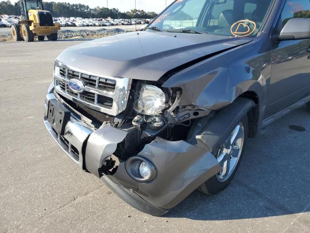 Photo 9 from auction – 2011 FORD ESCAPE LIM with VIN 1FMCU0EG1BKC28499