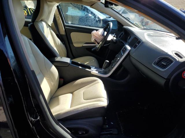 Photo 5 from auction – 2011 VOLVO S60 T6 with VIN YV1902FH7B2003513