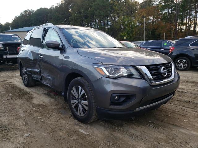 NISSAN PATHFINDER 2017 with VIN 5N1DR2MM4HC695556 - Photo from auction