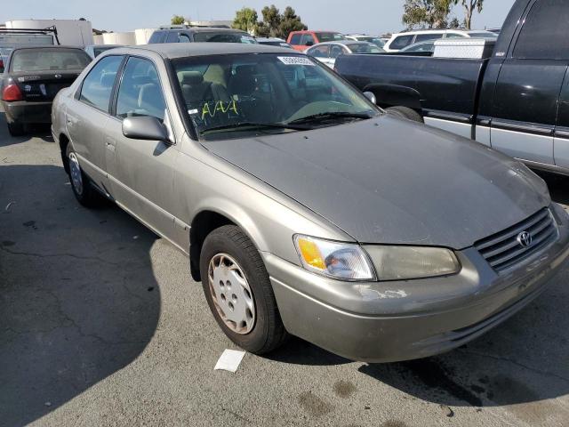 TOYOTA CAMRY LE 1997 with VIN JT2BG22K9V0073365 - Photo from auction
