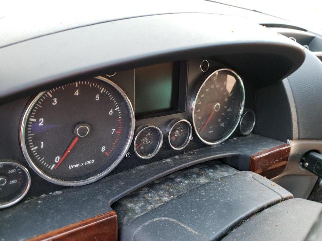 Photo 8 from auction – 2004 VOLKSWAGEN TOUAREG 4. with VIN WVGCM77L34D062240
