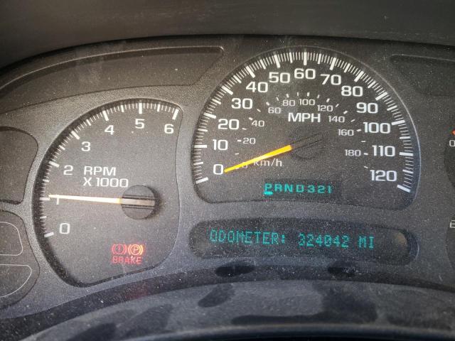 Photo 8 from auction – 2003 CHEVROLET SILVERADO with VIN 2GCEC19T231335799