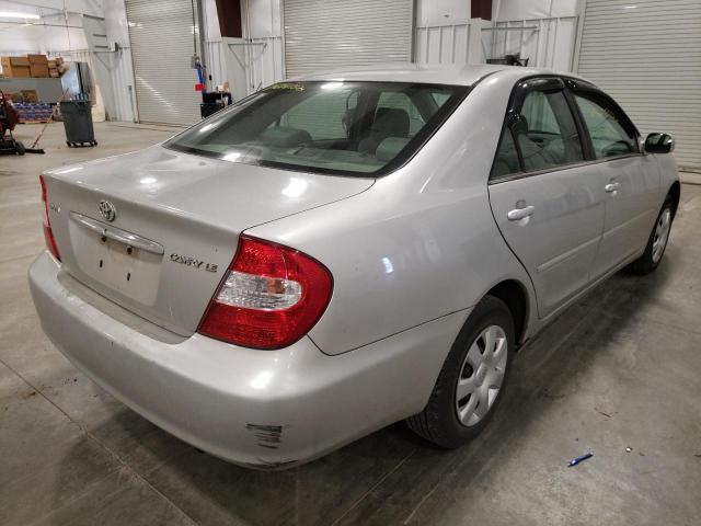 Photo 4 from auction – 2004 TOYOTA CAMRY LE with VIN 4T1BE32K34U358147