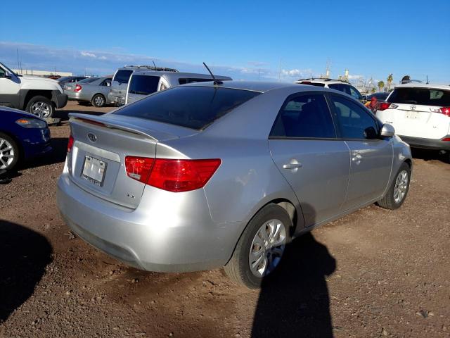 Photo 4 from auction – 2011 KIA FORTE EX with VIN KNAFU4A20B5426070