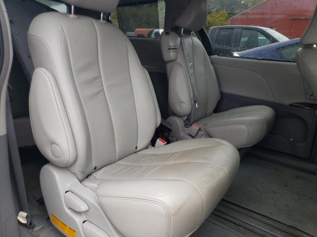 Photo 6 from auction – 2013 TOYOTA SIENNA XLE with VIN 5TDYK3DC8DS337862