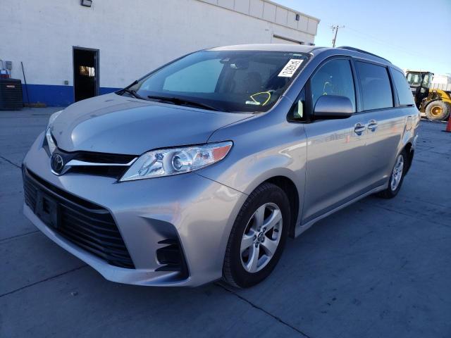 Photo 2 from auction – 2018 TOYOTA SIENNA LE with VIN 5TDKZ3DC2JS918495
