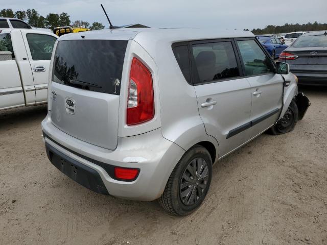 Photo 4 from auction – 2012 KIA SOUL with VIN KNDJT2A5XC7449084