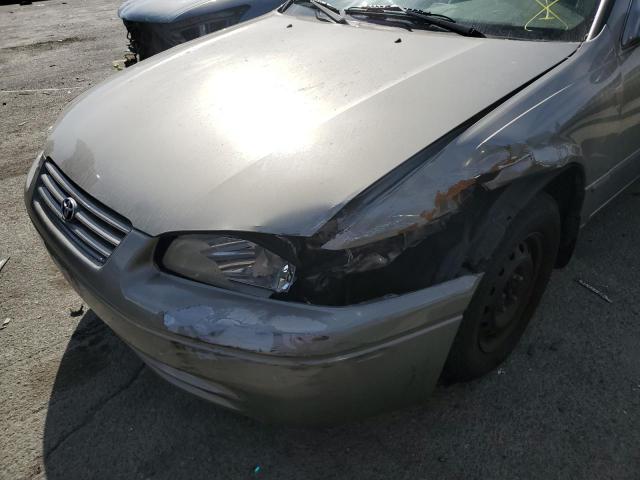 Photo 9 from auction – 1997 TOYOTA CAMRY LE with VIN JT2BG22K9V0073365