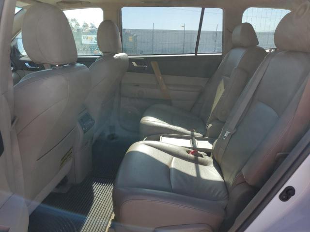 Photo 6 from auction – 2008 TOYOTA HIGHLANDER with VIN JTEEW44A582024207