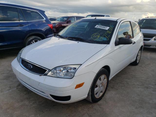Photo 2 from auction – 2007 FORD FOCUS ZX3 with VIN 1FAFP31N17W345651